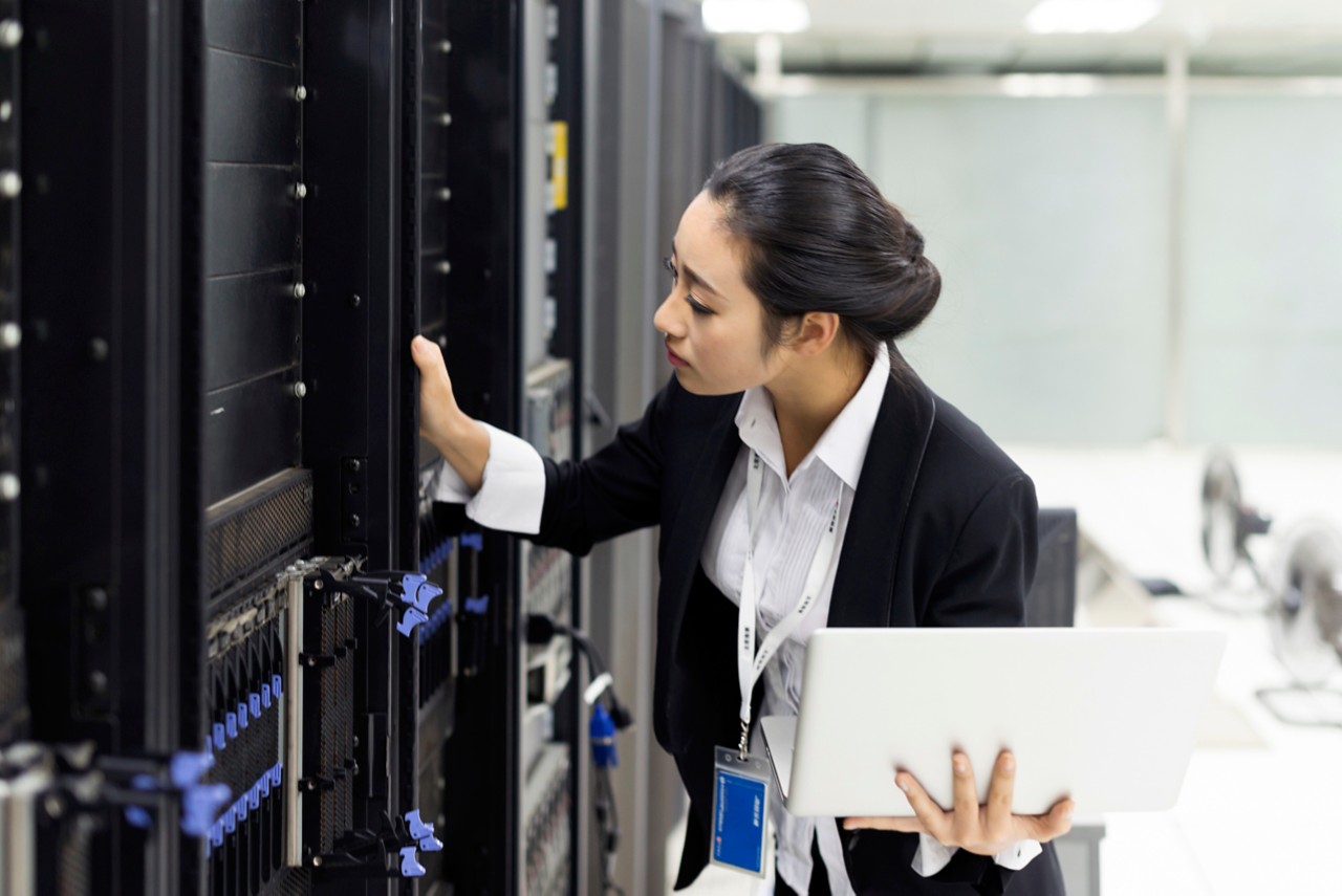 woman-computer- administrator-serverroom.jpg